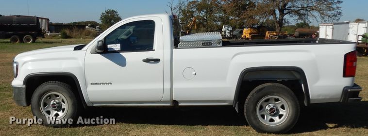 image for item DJ6712 2017 GMC Sierra 1500  pickup truck