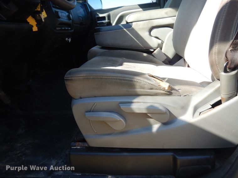 image for item DJ6712 2017 GMC Sierra 1500  pickup truck