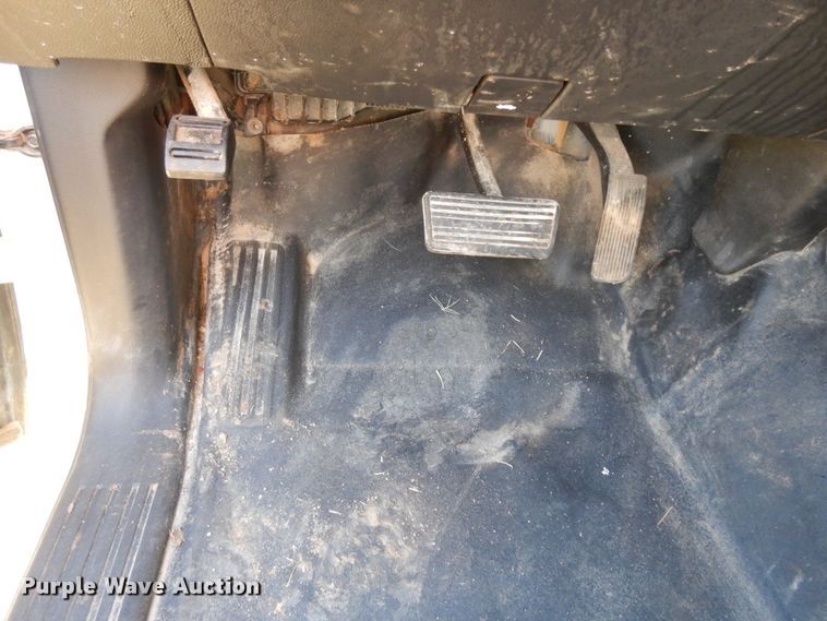 image for item DJ6712 2017 GMC Sierra 1500  pickup truck