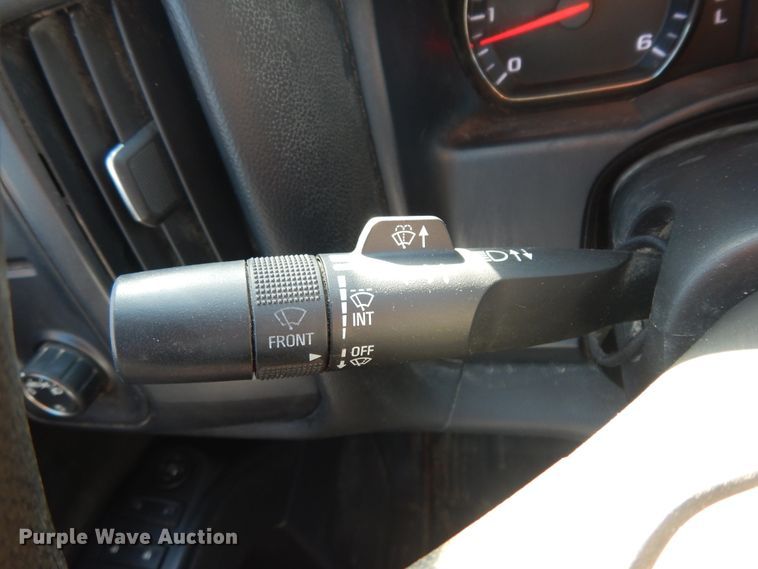 image for item DJ6712 2017 GMC Sierra 1500  pickup truck