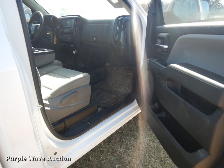 image for item DJ6712 2017 GMC Sierra 1500  pickup truck