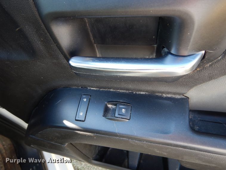 image for item DJ6712 2017 GMC Sierra 1500  pickup truck