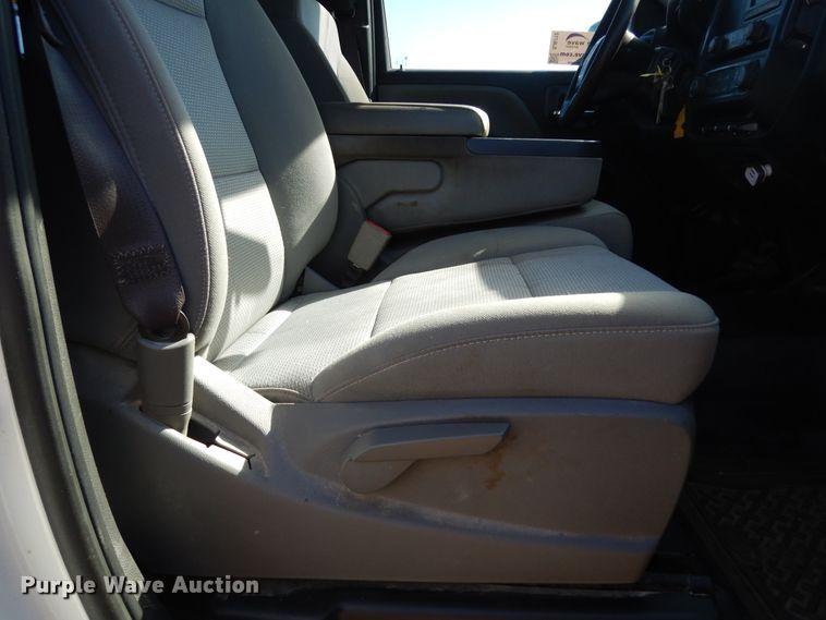 image for item DJ6712 2017 GMC Sierra 1500  pickup truck