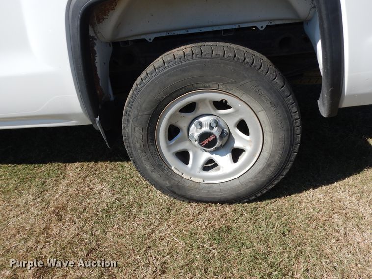 image for item DJ6712 2017 GMC Sierra 1500  pickup truck