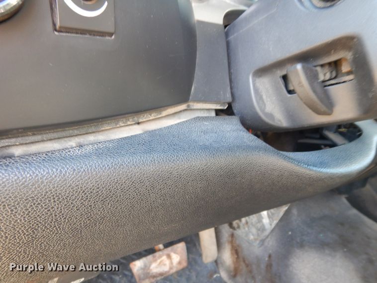 image for item DJ6715 2008 Chevrolet Silverado 1500  Crew Cab pickup truck