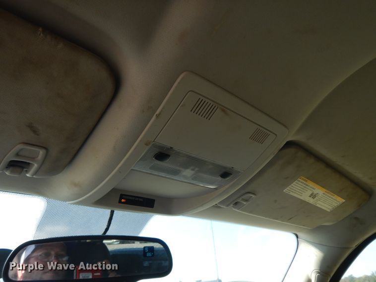 image for item DJ6715 2008 Chevrolet Silverado 1500  Crew Cab pickup truck