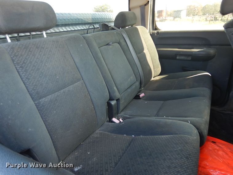 image for item DJ6715 2008 Chevrolet Silverado 1500  Crew Cab pickup truck