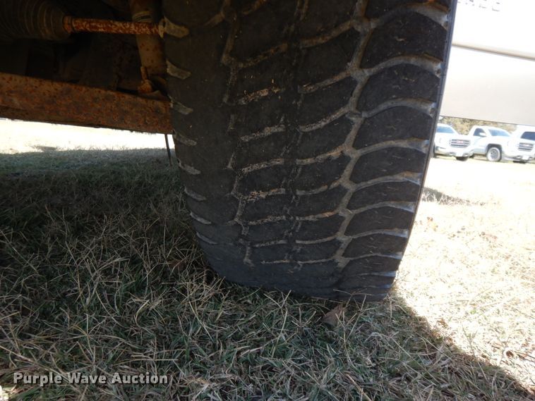 image for item DJ6715 2008 Chevrolet Silverado 1500  Crew Cab pickup truck