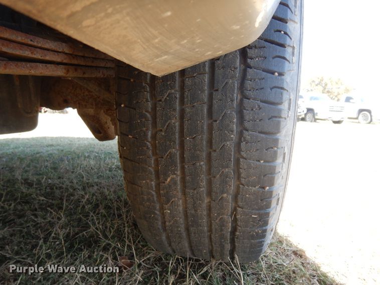 image for item DJ6715 2008 Chevrolet Silverado 1500  Crew Cab pickup truck