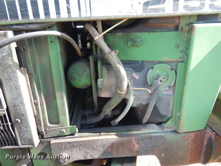 image for item DJ6716 John Deere 2155  tractor