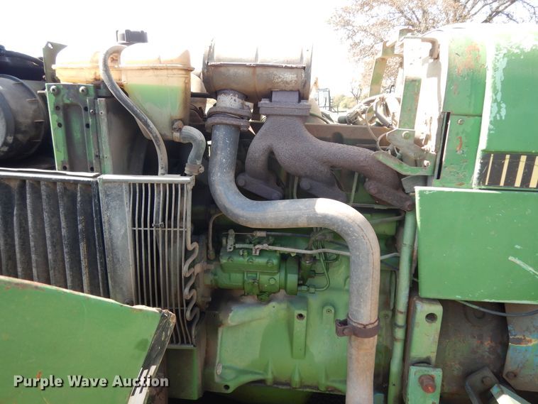 image for item DJ6716 John Deere 2155  tractor