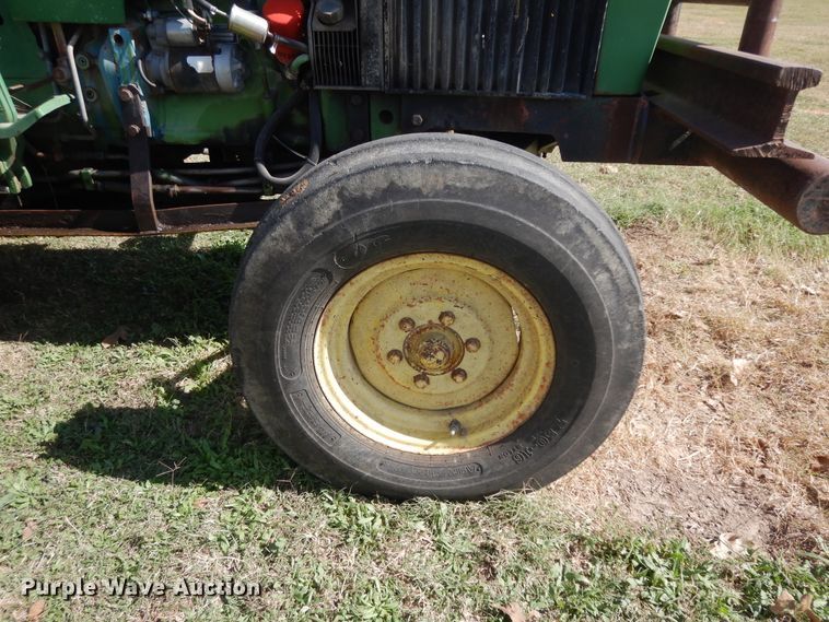 image for item DJ6716 John Deere 2155  tractor