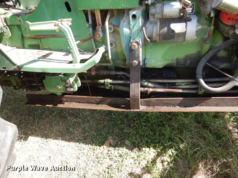 image for item DJ6716 John Deere 2155  tractor