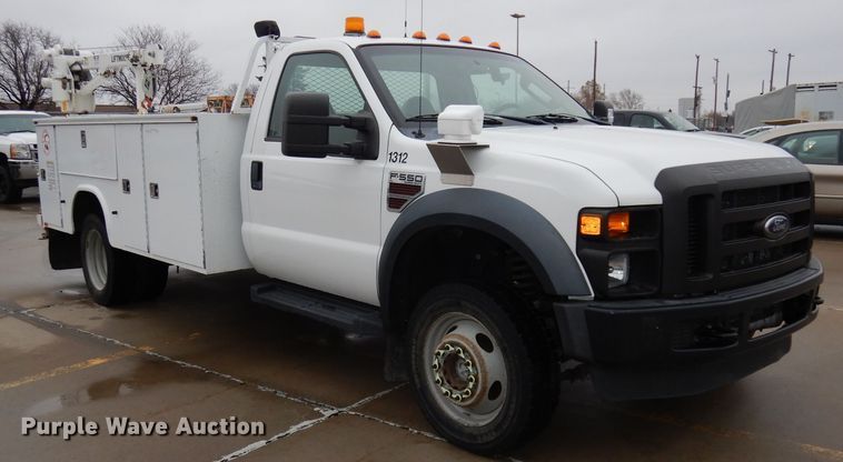 image for item DJ6938 2008 Ford F550 Super Duty  utility truck with crane