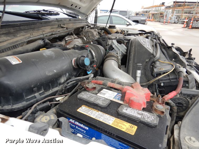 image for item DJ6938 2008 Ford F550 Super Duty  utility truck with crane