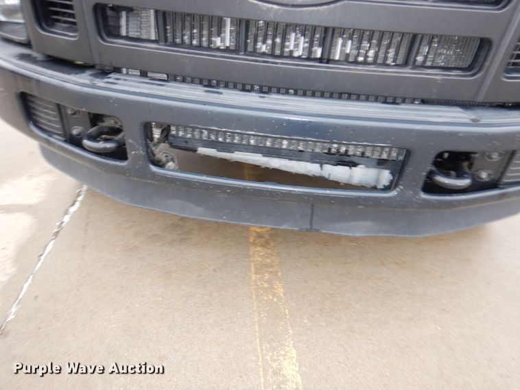 image for item DJ6938 2008 Ford F550 Super Duty  utility truck with crane