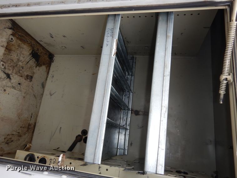 image for item DJ6938 2008 Ford F550 Super Duty  utility truck with crane