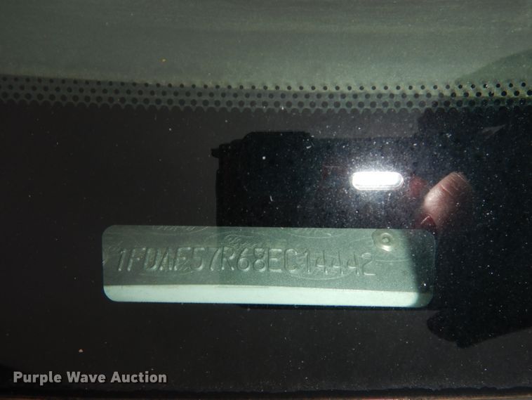 image for item DJ6938 2008 Ford F550 Super Duty  utility truck with crane