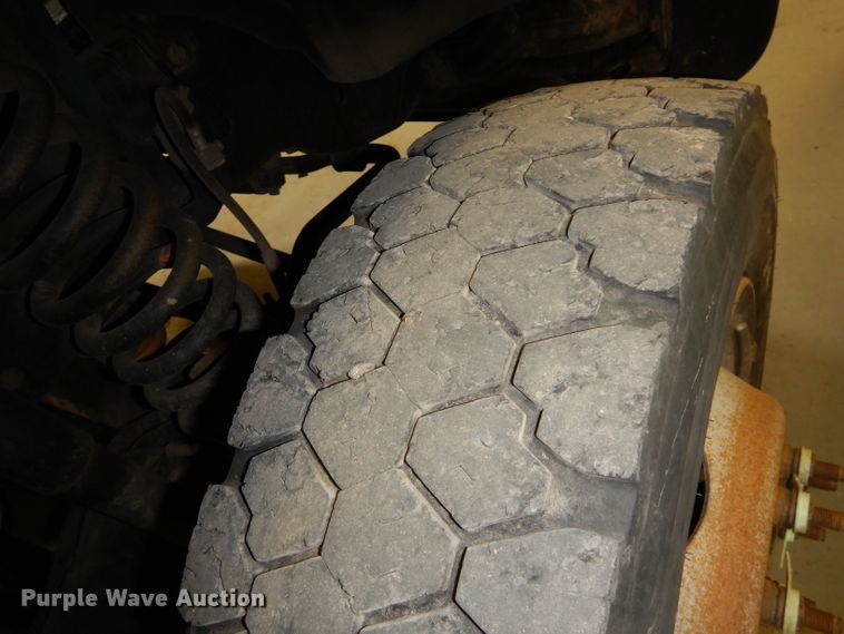 image for item DJ6958 2013 Ford F550 Super Duty  bucket truck