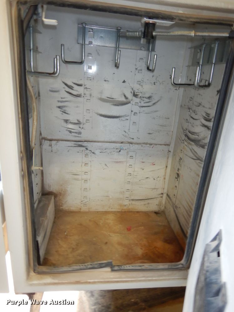 image for item DJ6958 2013 Ford F550 Super Duty  bucket truck