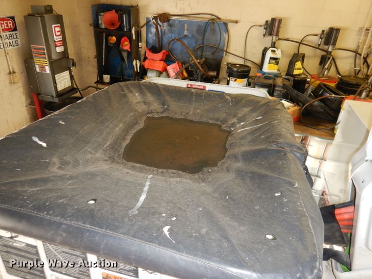 image for item DJ6958 2013 Ford F550 Super Duty  bucket truck