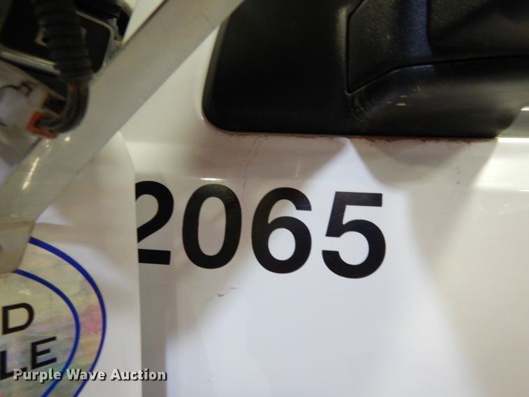 image for item DJ6958 2013 Ford F550 Super Duty  bucket truck