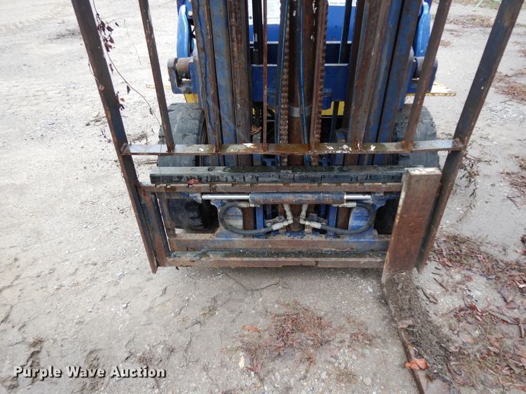 image for item DJ8005 Komatsu FG25T-12  forklift