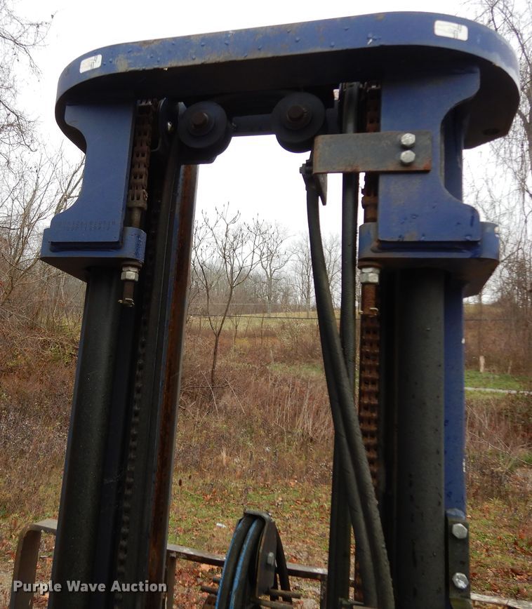 image for item DJ8005 Komatsu FG25T-12  forklift