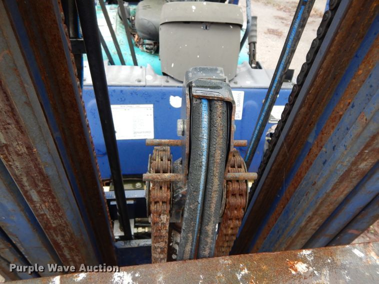 image for item DJ8005 Komatsu FG25T-12  forklift