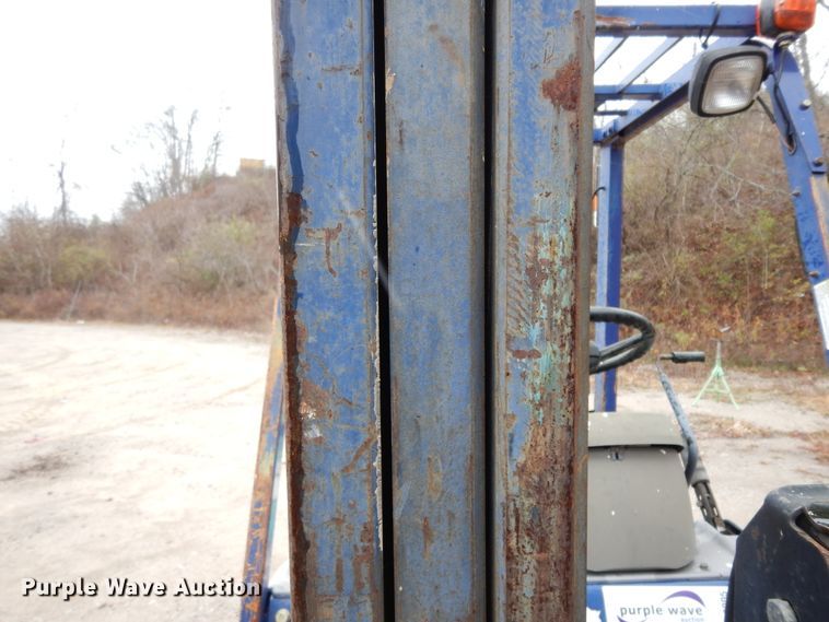 image for item DJ8005 Komatsu FG25T-12  forklift