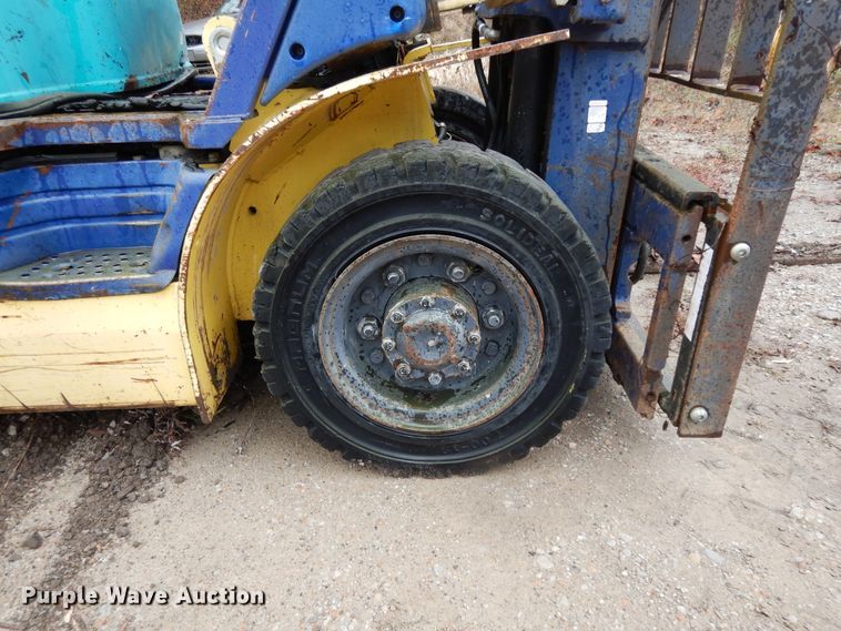 image for item DJ8005 Komatsu FG25T-12  forklift