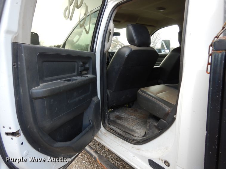 image for item DJ8011 2011 Dodge Ram 5500HD  Crew Cab flatbed truck