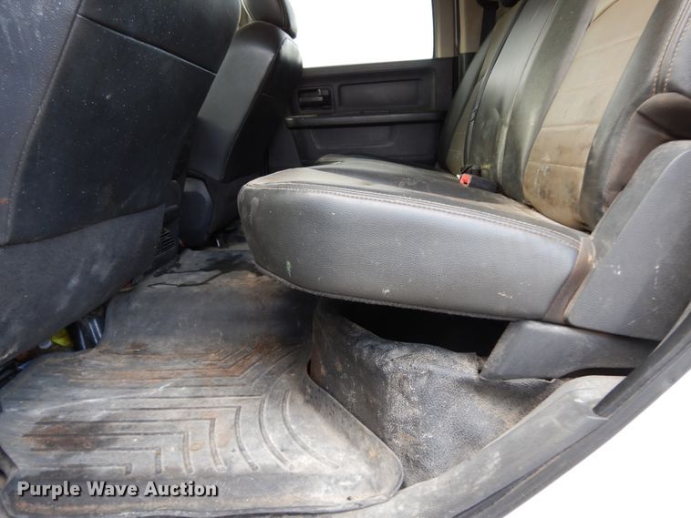 image for item DJ8011 2011 Dodge Ram 5500HD  Crew Cab flatbed truck