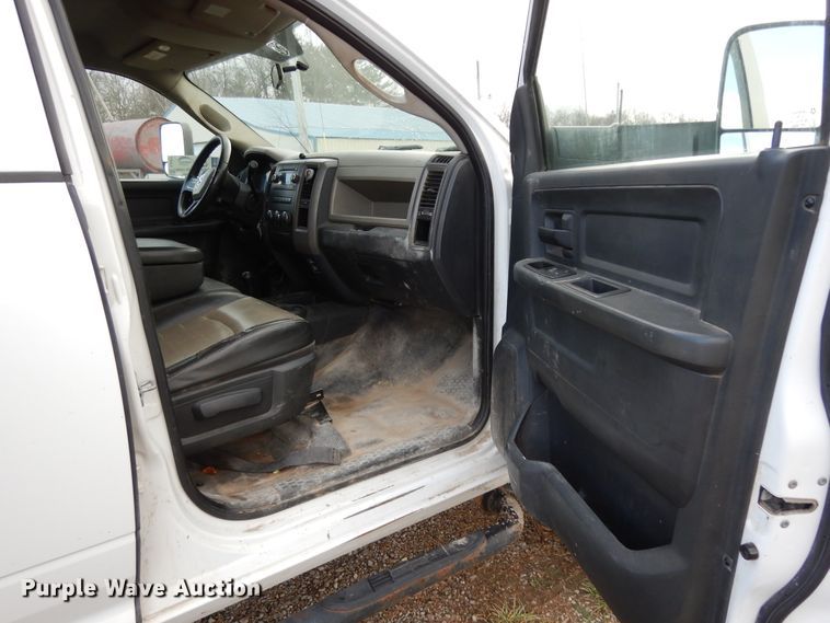 image for item DJ8011 2011 Dodge Ram 5500HD  Crew Cab flatbed truck