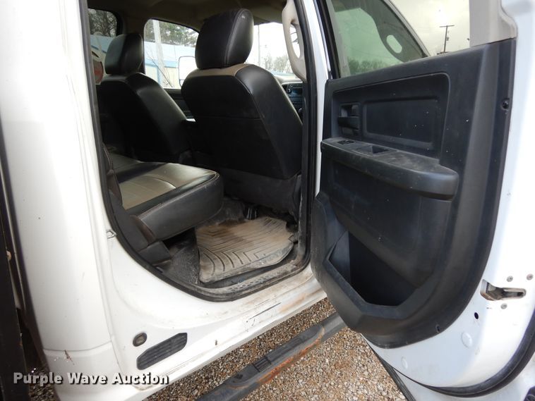 image for item DJ8011 2011 Dodge Ram 5500HD  Crew Cab flatbed truck