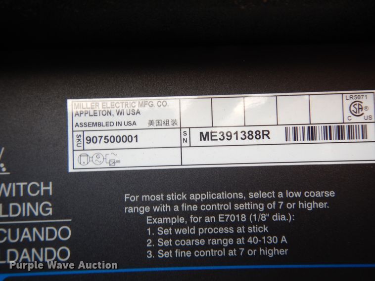 image for item DJ8011 2011 Dodge Ram 5500HD  Crew Cab flatbed truck