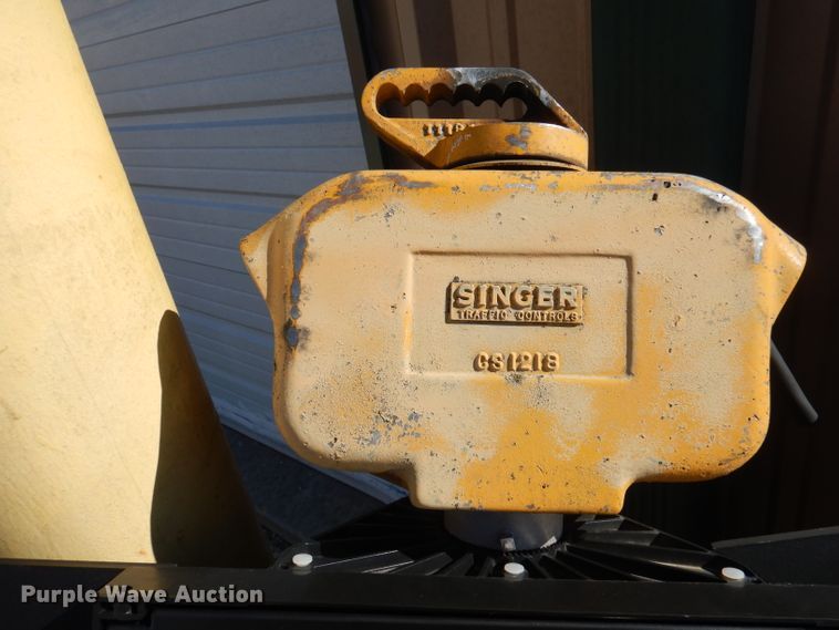 image for item DY9605 (4) traffic signals