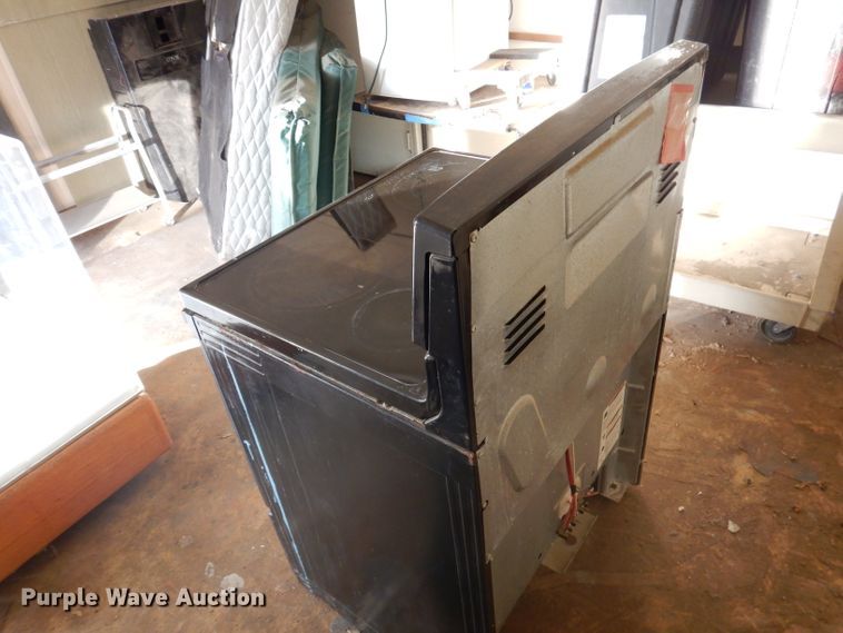 image for item DY9614 Whirlpool electric range