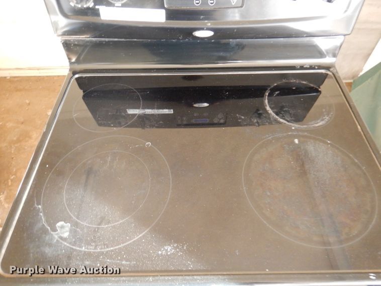 image for item DY9614 Whirlpool electric range