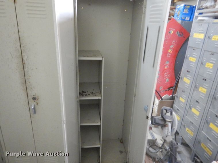 image for item DY9615 (8) lockers