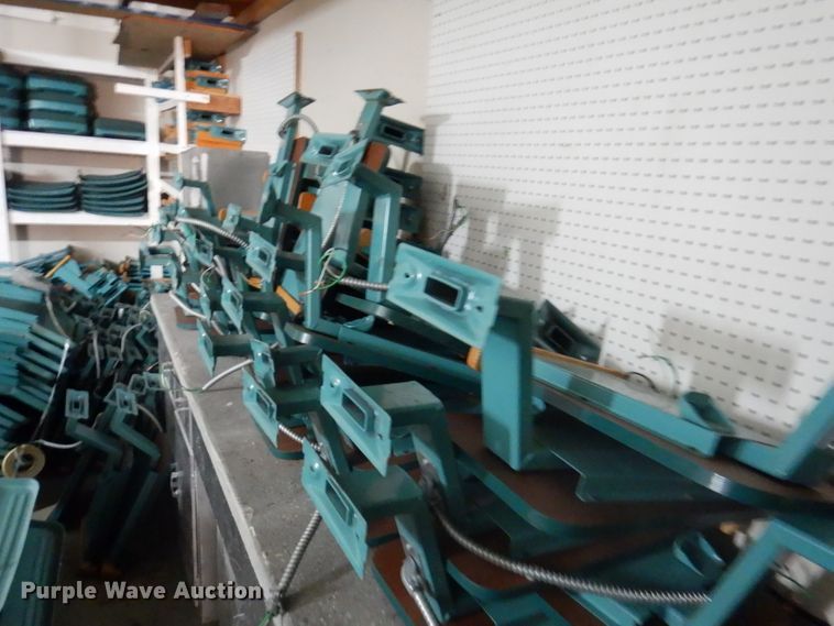 image for item DY9616 Approximately 300 auditorium seats