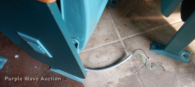 image for item DY9617 Approximately 300 auditorium seats