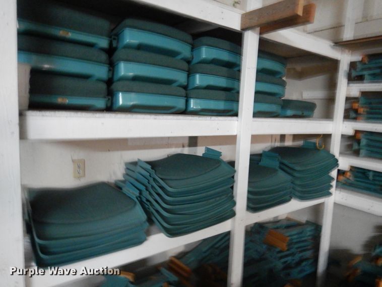 image for item DY9617 Approximately 300 auditorium seats