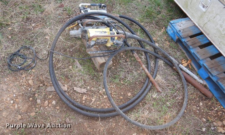 image for item DY9618 (3) concrete vibrators