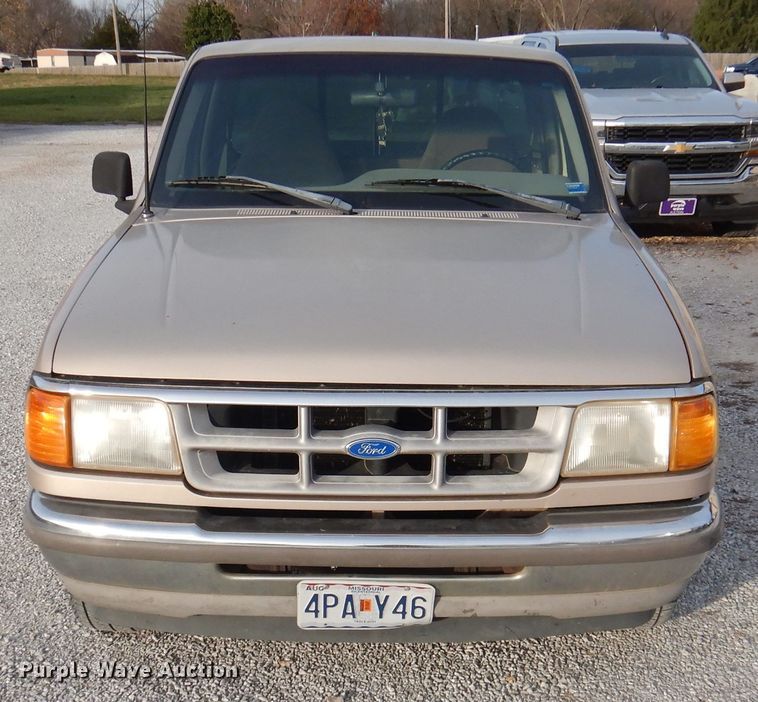 image for item DY9619 1993 Ford Ranger XLT  pickup truck