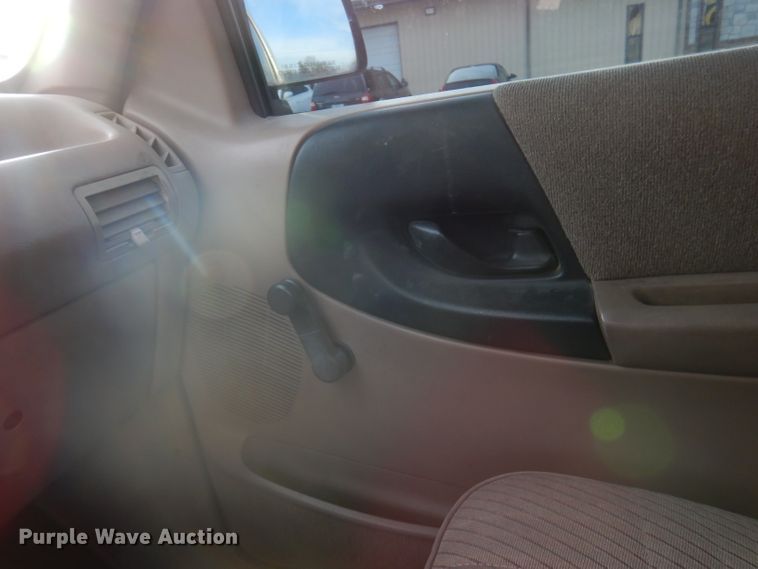 image for item DY9619 1993 Ford Ranger XLT  pickup truck