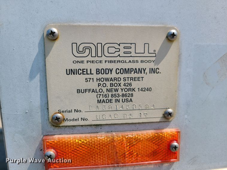 image for item EL9995 2004 Ford E450  box truck