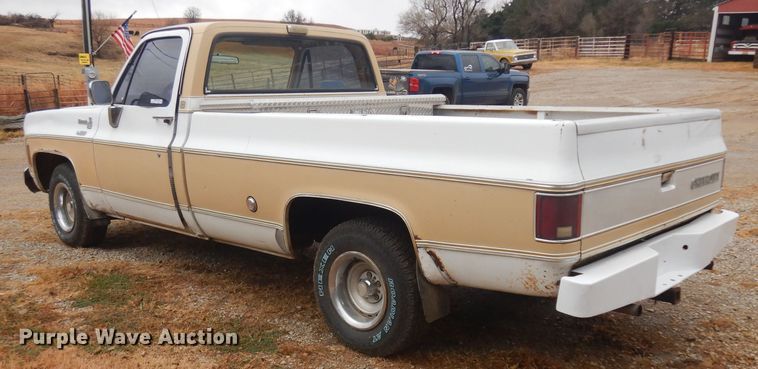 image for item EY9041 1977 Chevrolet Silverado 10  pickup truck