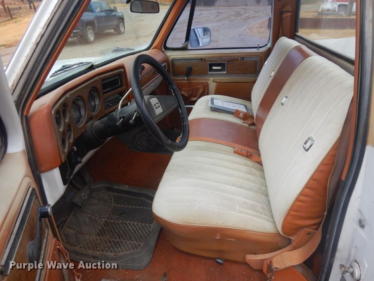 image for item EY9041 1977 Chevrolet Silverado 10  pickup truck