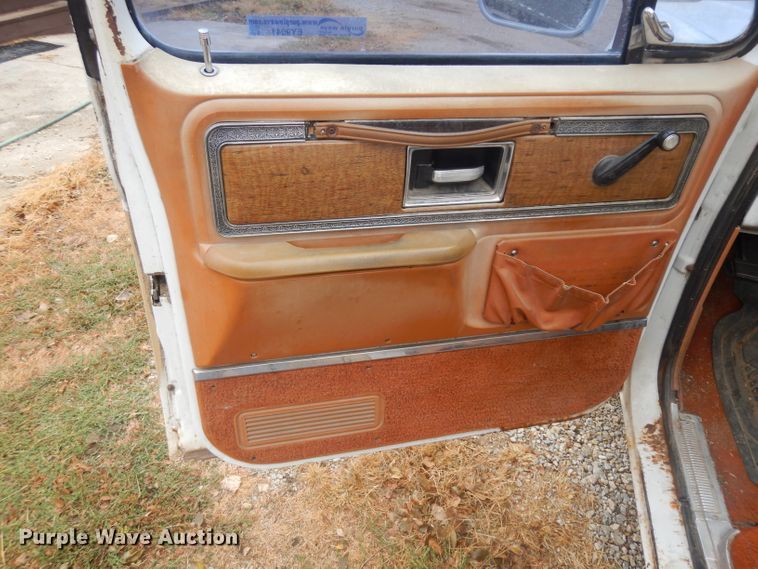 image for item EY9041 1977 Chevrolet Silverado 10  pickup truck